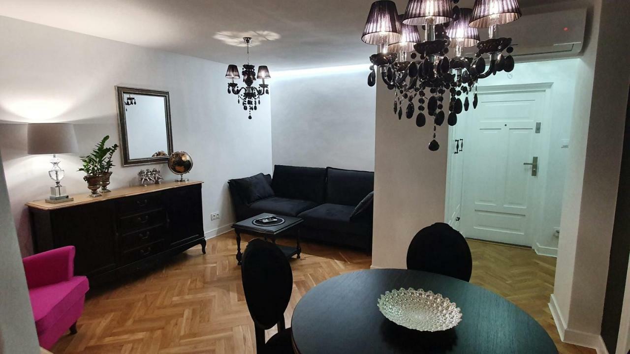 Apartamento Apartament Twarda Varsovia Exterior foto